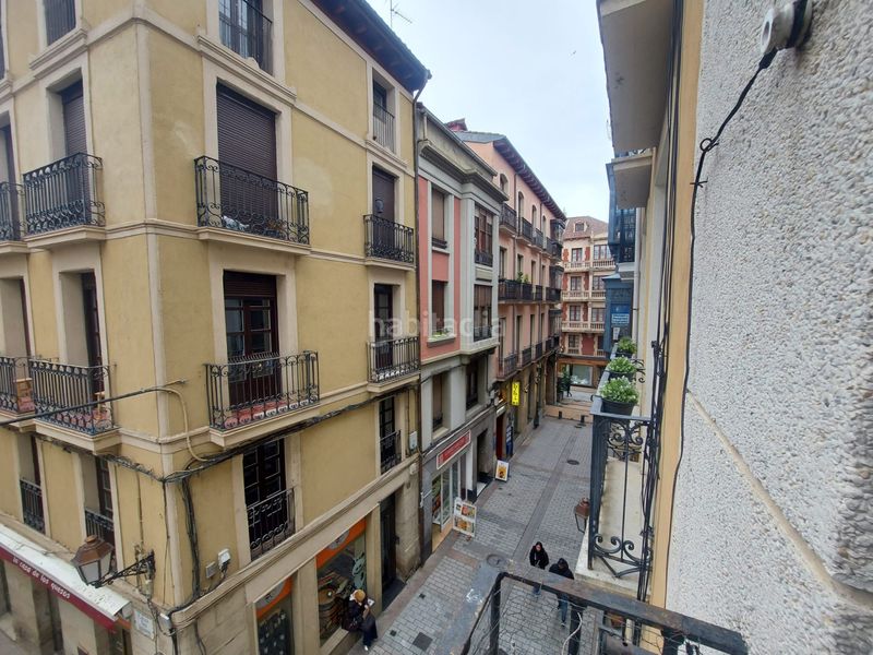 Foto f08d2729-2b4d-471a-a45e-85a8514163b3. Edifici a Casco Antiguo Logroño
