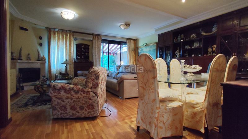 Foto 28794aa2-e820-4ade-bf30-575d125e4883. Casa amb calefacció piscina a Avenida Madrid Logroño