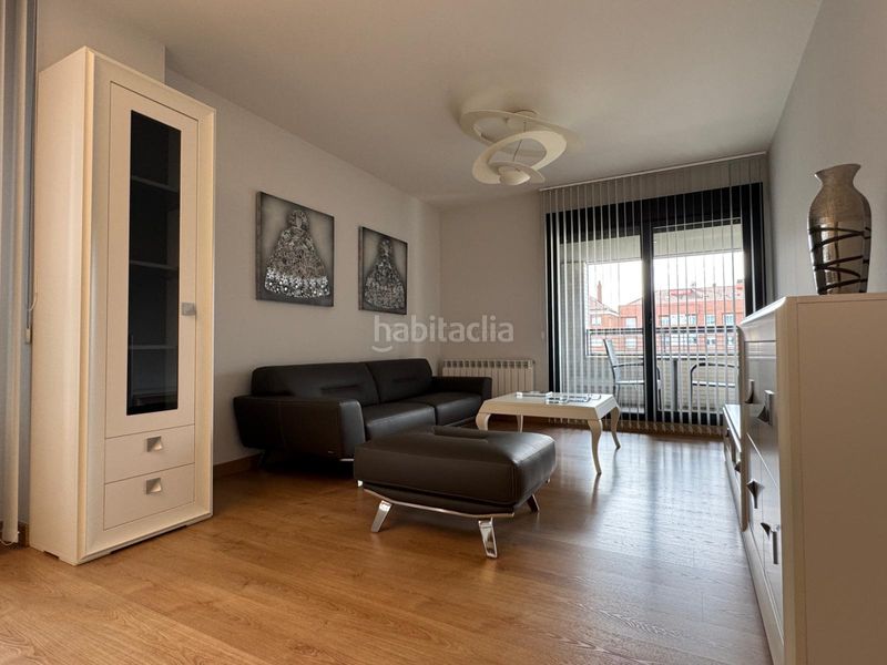 Foto 5eb0e7ca-639d-447b-9ac7-989b177ac47d. Pis amb calefacció aparcament piscina a Cascajos - Piqueras Logroño