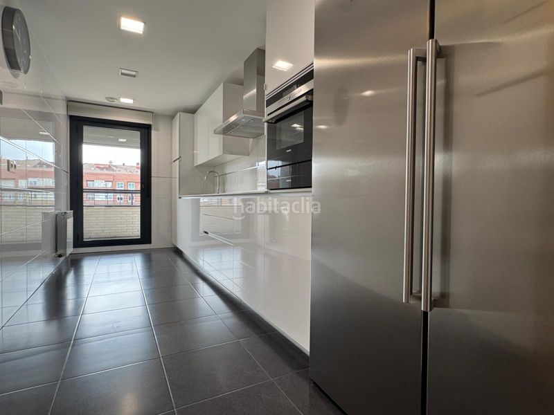 Foto 62826eb5-ef54-4a16-88cc-d44ac89de7c3. Pis amb calefacció aparcament piscina a Cascajos - Piqueras Logroño