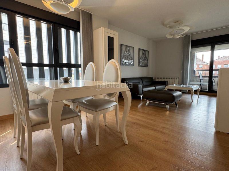 Foto f3033870-42b9-444d-a101-eab331135b61. Pis amb calefacció aparcament piscina a Cascajos - Piqueras Logroño