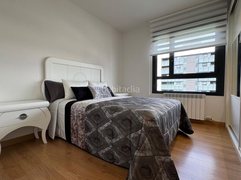 Foto fa0915d4-4ef7-4752-a10f-e76ae9a6b8ec. Pis amb calefacció aparcament piscina a Cascajos - Piqueras Logroño