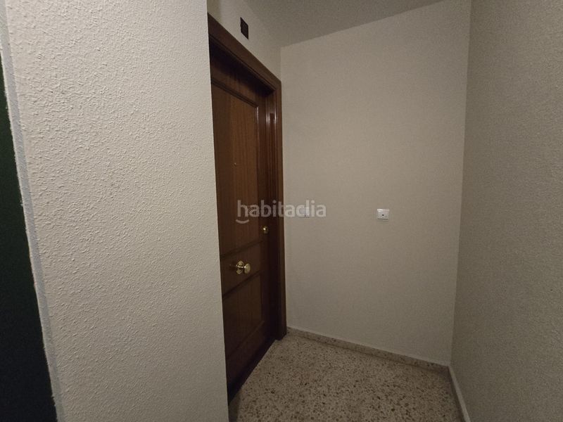 Foto e78757a2-d4b4-4131-b67e-ce08327f5589. Pis amb calefacció aparcament a Portillejo - Valdegastea Logroño