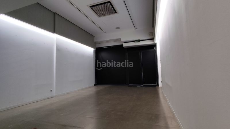 Foto 3b3f6a5f-b888-46d5-9053-e434195e02dd. Lloguer local comercial a Gran Via Logroño
