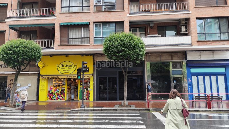 Foto 70082e04-a556-4294-85db-ca865be9fcf5. Lloguer local comercial a Gran Via Logroño