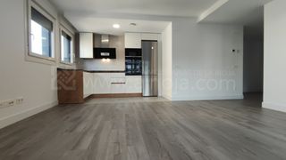 Pis  Logroño - alfonso vi. Apartamento exclusivo semi nuevo en el residencial parque san mi