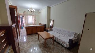 Etagenwohnung  Logroño - marqués de la ensenada. Vivienda de 3 dormitorios, baño y aseo, garaje, terraza en marqu