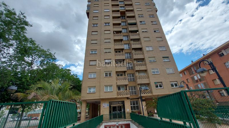 Foto 7c76423d-d0f9-4576-8ad1-1064158ff619. Pis amb calefacció aparcament a Residencia Logroño