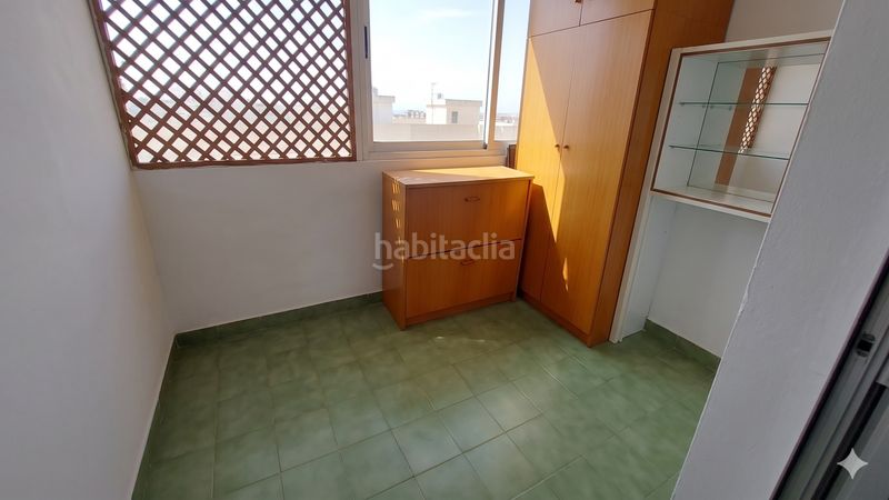 Foto fa7042e0-94d6-4960-893d-edfe49967087. Pis amb calefacció aparcament a Residencia Logroño