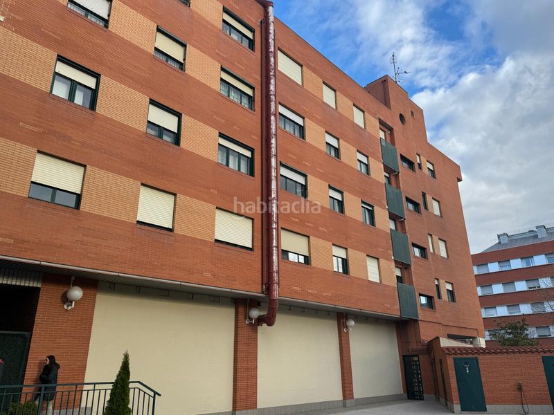 Foto 2a25b416-4576-43a3-a534-336e3aaa9f33. Pis amb calefacció piscina a Portillejo - Valdegastea Logroño