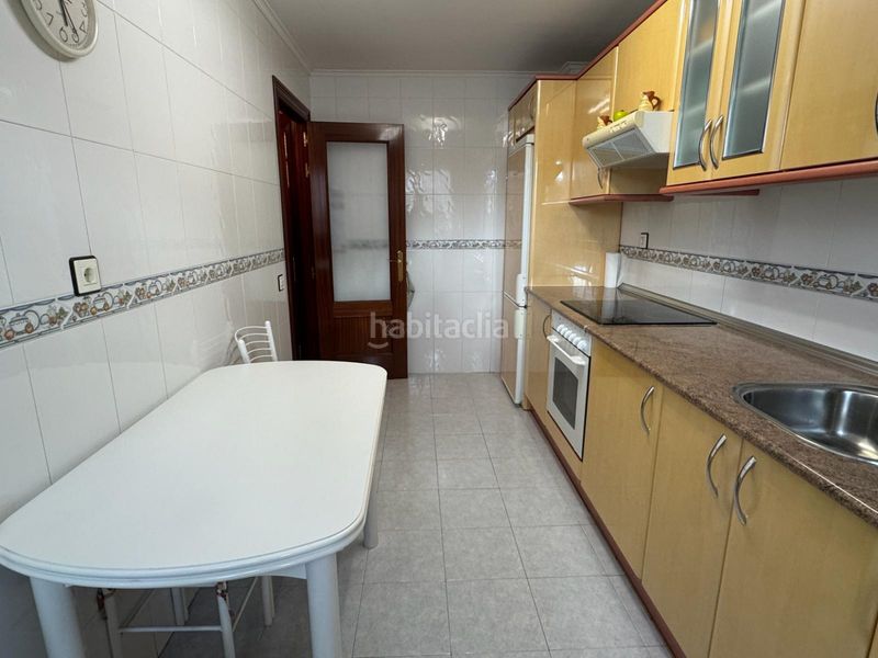 Foto b9c15697-d8cc-4e4f-8ea8-f111385ae692. Pis amb calefacció piscina a Portillejo - Valdegastea Logroño