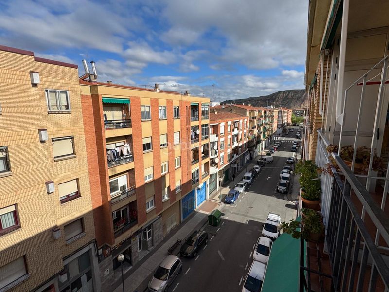 Foto 3a8034a1-9710-4316-9f14-d77aa3eca663. Pis amb calefacció a San Millán - Ayuntamiento Logroño
