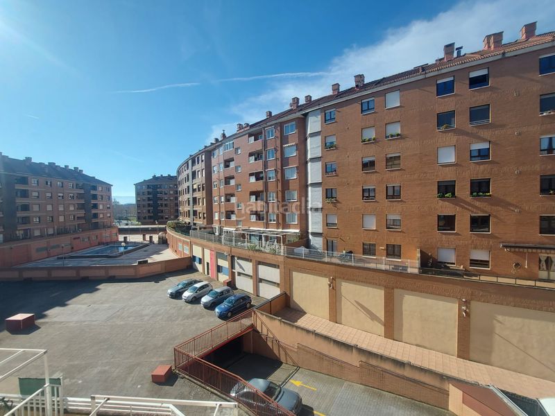 Foto 054a2166-04b7-462f-9397-46e8543b6443. Pis amb calefacció aparcament a San Adrián Logroño