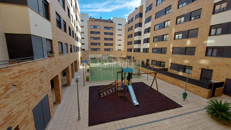 Foto b14fef7b-a5d3-4ff5-bff1-d76274a04368. Pis amb calefacció piscina a El Campillo - Norte Logroño