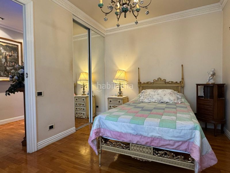 Foto 441940ac-1401-432c-bd8f-3ec318e72055. Casa amb calefacció aparcament piscina a Avenida Madrid Logroño
