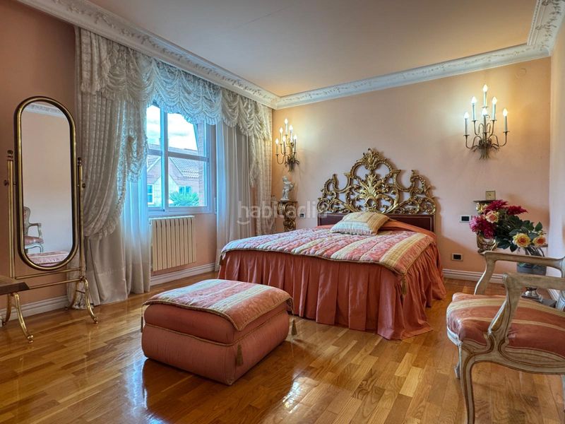 Foto f8b4245d-d9b3-42e8-95fe-6ca6699f54cb. Casa amb calefacció aparcament piscina a Avenida Madrid Logroño