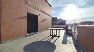 Penthouse  Logroño - san adrián. Bonito ático con una terraza de 90 metros en la cava logroño