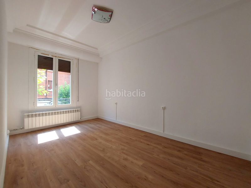 Foto 6e04c04b-f99b-4da0-9a9c-2d47e69b1ea2. Pis amb calefacció a Residencia Logroño