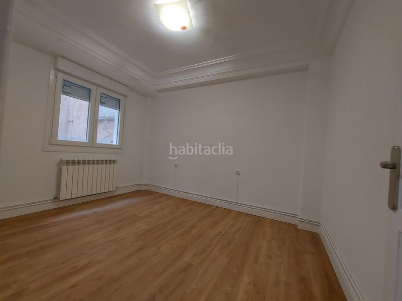 Foto da0e86b6-891c-47fb-abe5-9661b7b14e97. Pis amb calefacció a Residencia Logroño