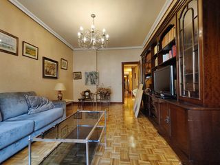Pis  Logroño - duquesa de la victoria. Buena vivienda de tres dormitorios en duquesa de la victoria en
