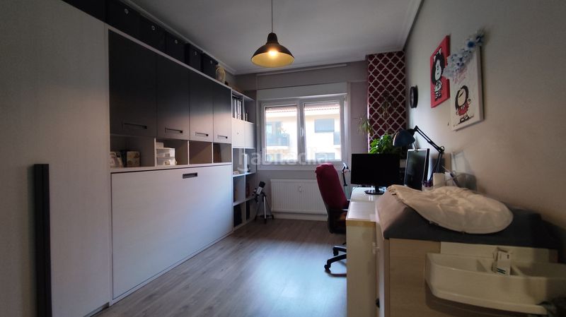 Foto 7fa4243a-f9d3-4492-9c12-f11eab88b4f7. Pis amb calefacció aparcament a Residencia Logroño