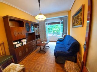 Appartamento  Logroño - luisa marin lacalle. Acogedor piso de 3 habitaciones y 1 baño en la zona de lobete de