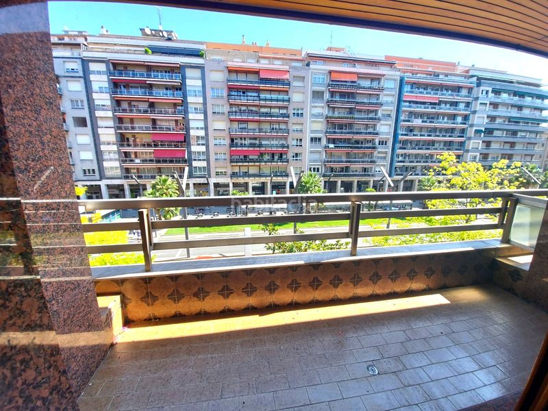 Foto e38524ee-91f0-4cad-b8b9-ba68f2d88edd. Pis amb calefacció aparcament a Gran Via Logroño