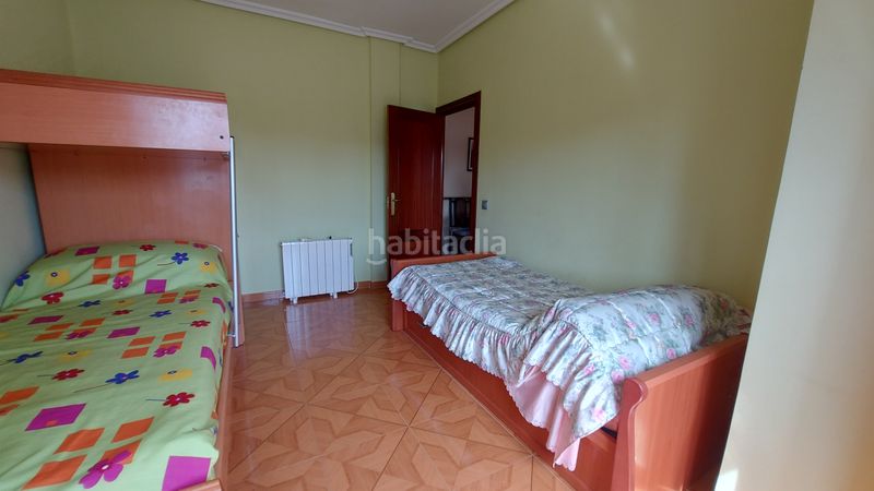 Foto f54d44ee-cb73-4bb2-ad16-91693c4e8fe2. Pis amb calefacció a Residencia Logroño
