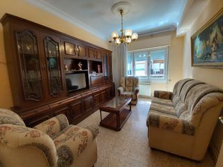 Pis  Logroño - la cigüeña. Acogedor piso de 4 habitaciones y 1 baño en la zona de ayuntamie