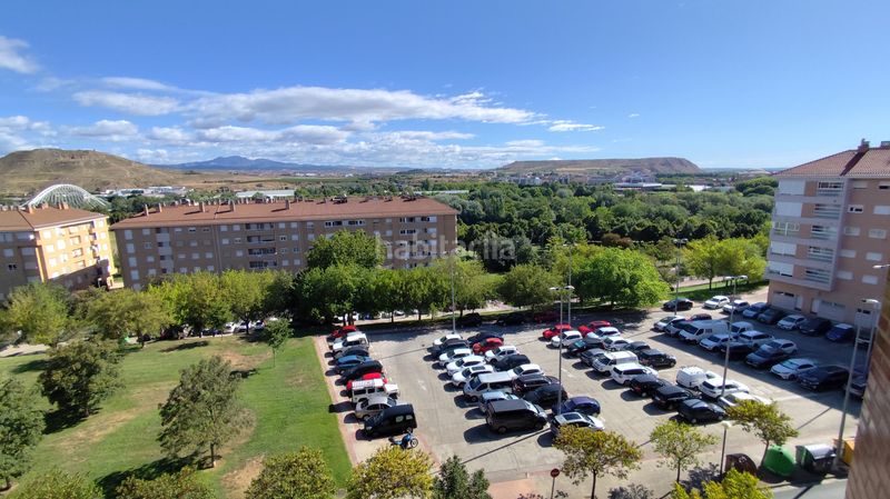 Foto 171a4eb2-fe95-4f23-9c4a-b77178522076. Pis amb calefacció aparcament a Oeste Logroño