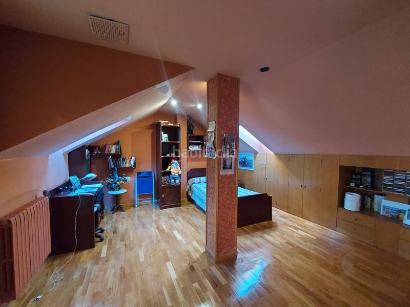 Foto 62561a83-dcd0-4d00-b76b-145951f2b298. Casa amb calefacció aparcament a Avenida Madrid Logroño