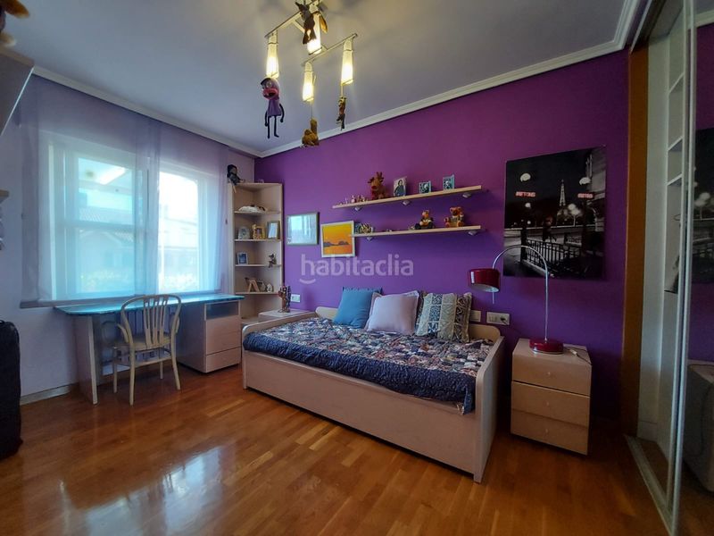 Foto 6f8af23f-779c-4cc7-8728-e492b9e02c4c. Casa amb calefacció aparcament a Avenida Madrid Logroño