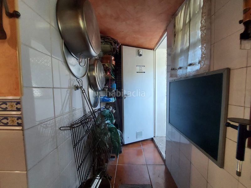Foto aee443df-11cd-4f65-a00f-67039776ca7f. Casa amb calefacció aparcament a Avenida Madrid Logroño