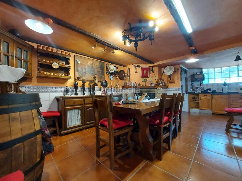 Foto bd682218-52e8-4d10-9ec7-f25aa3dcc9a2. Casa amb calefacció aparcament a Avenida Madrid Logroño