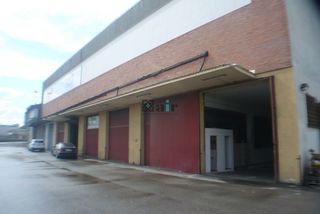 Fabrikhalle in Logroño - Calle Los Almendros