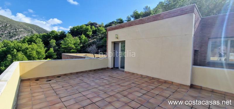 Foto 7acd0ccd-719c-491f-968b-9f26492a8c98. Alquiler chalet impecable en les botigues de Sitges Sitges