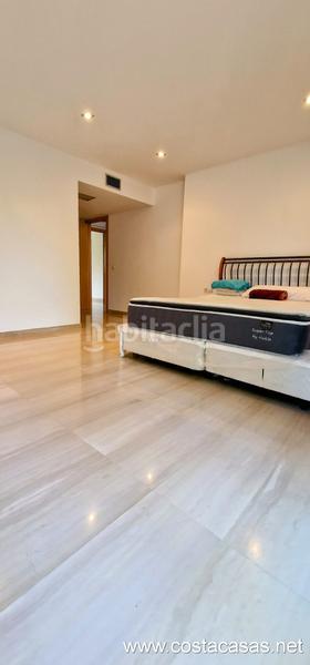 Foto 99c8df8c-1cb2-4034-8e8e-9a73fdf344c3. Alquiler chalet impecable en les botigues de Sitges Sitges
