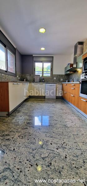 Foto 5a446e89-f224-49f1-a03c-acec079404d4. Rent chalet with parking pool in les botigues de Sitges Sitges