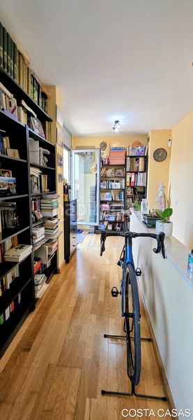 Foto 1f10cccf-2f09-4cb5-823a-763618dcfa86. Dúplex amb calefacció aparcament piscina a Can Bou Castelldefels