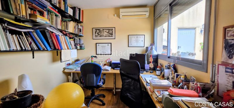 Foto 3020e802-cb50-4c58-8a44-1a19cd928350. Dúplex amb calefacció aparcament piscina a Can Bou Castelldefels