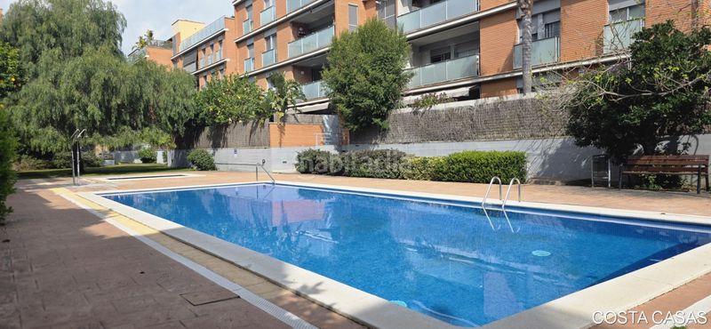 Foto 50f99a40-9cf1-4603-89aa-9b3e9b3b120d. Dúplex amb calefacció aparcament piscina a Can Bou Castelldefels