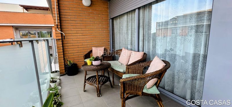 Foto 586ee38b-1113-48e6-bda9-9331703b696d. Dúplex amb calefacció aparcament piscina a Can Bou Castelldefels