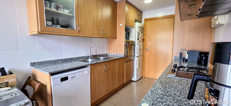 Foto 6f565f0b-a136-4e2a-8463-9d2a6382602c. Dúplex amb calefacció aparcament piscina a Can Bou Castelldefels