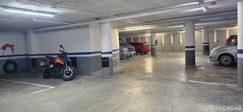 Foto 8004ed7b-3821-4428-84a6-e4d1a8b398a7. Dúplex amb calefacció aparcament piscina a Can Bou Castelldefels