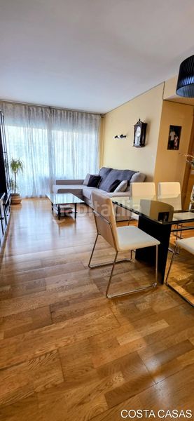 Foto dd536181-67f8-44a7-9f14-e2a4dedf0a9e. Dúplex amb calefacció aparcament piscina a Can Bou Castelldefels