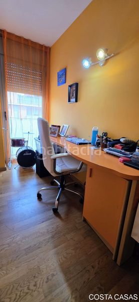 Foto e4af6e0e-075c-4296-9d6c-0e7e578f1216. Dúplex amb calefacció aparcament piscina a Can Bou Castelldefels