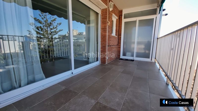 Foto 1cc93e3e-c331-417d-b5c5-a64eb6430cdc. Apartament amb calefacció piscina a Lluminetes Castelldefels