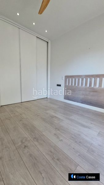 Foto 2454ac15-f661-4920-9a20-1abd9d66194e. Apartament amb calefacció piscina a Lluminetes Castelldefels