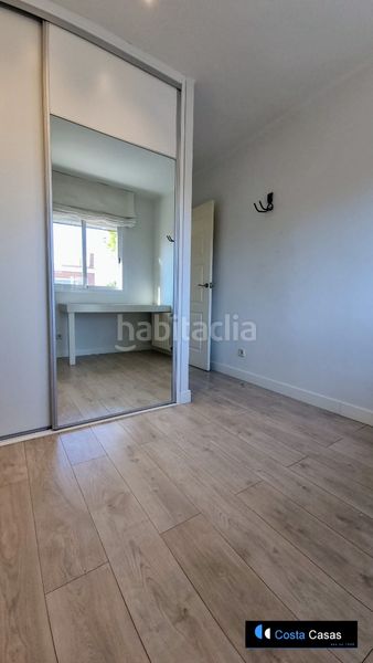 Foto 66c6f6c5-d570-465e-8b14-2cb28a4cce07. Apartament amb calefacció piscina a Lluminetes Castelldefels