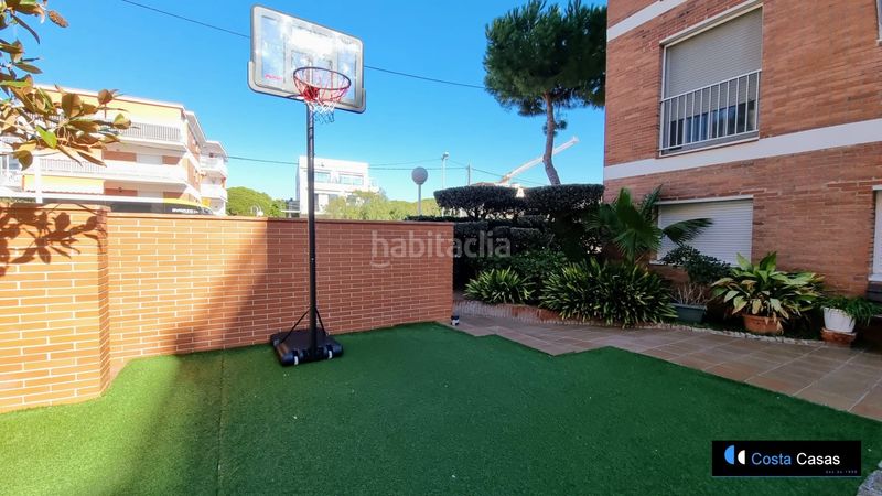 Foto 7c0a609b-7f6d-4982-9dc4-3e51d695f674. Apartament amb calefacció piscina a Lluminetes Castelldefels